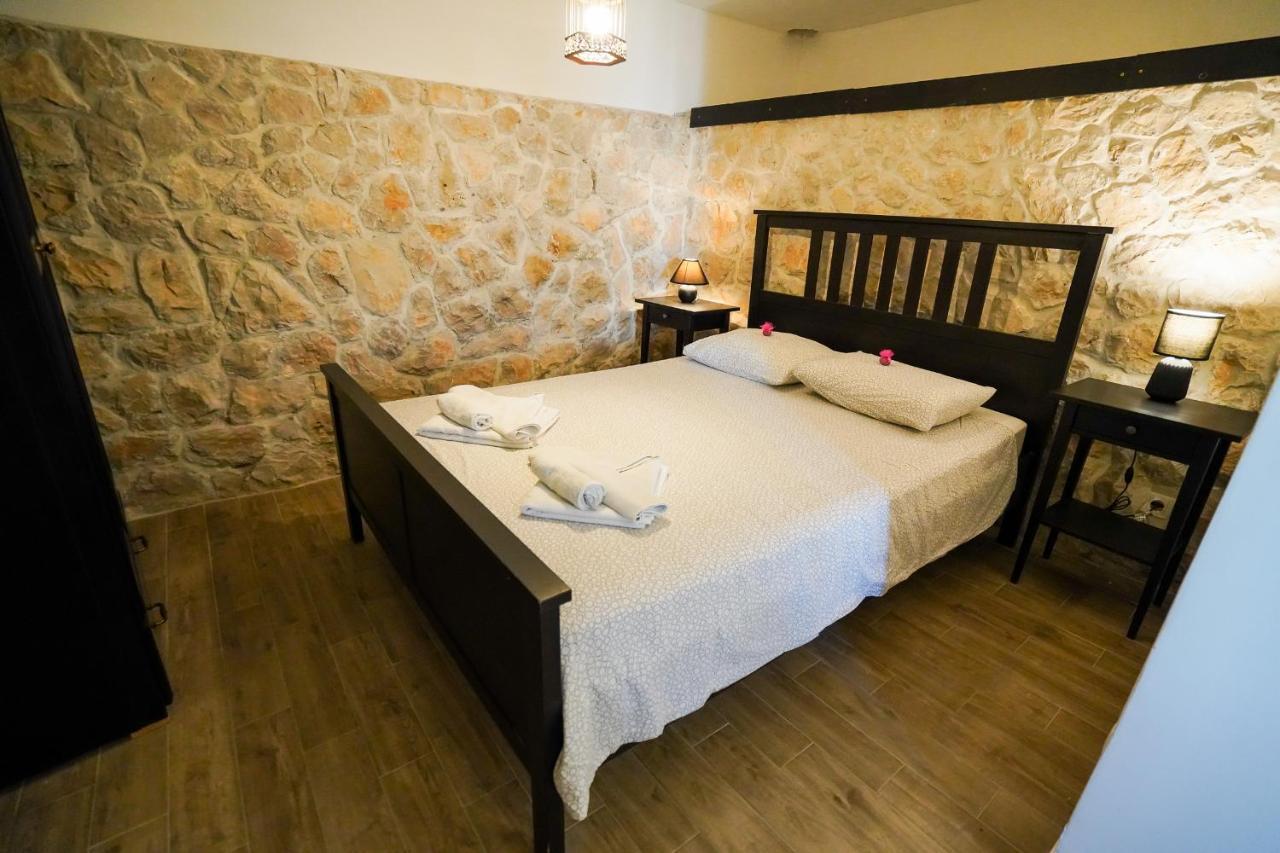Apartments Ziggy Star Слатине Экстерьер фото